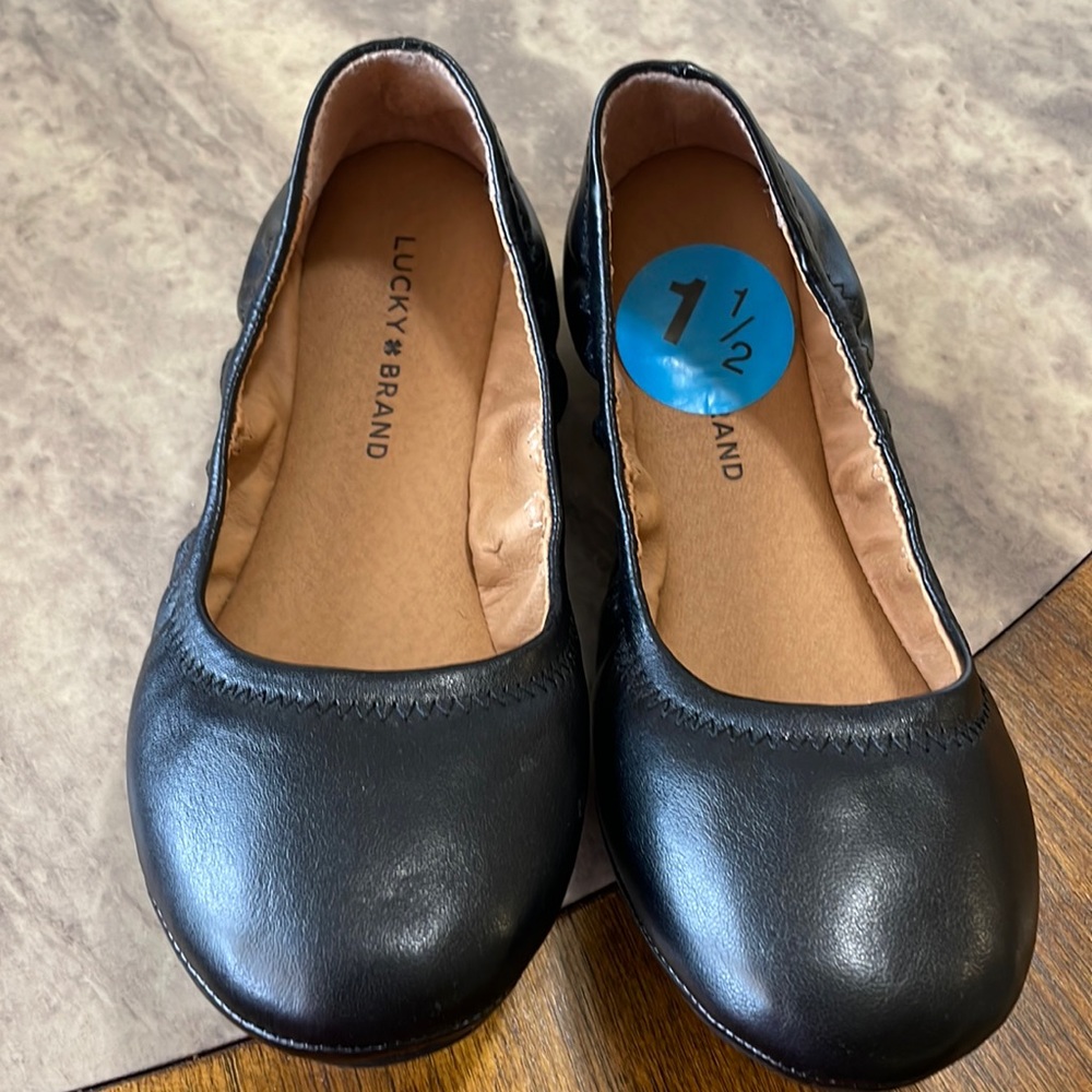 Girl’s Ballet Flats Never Worn